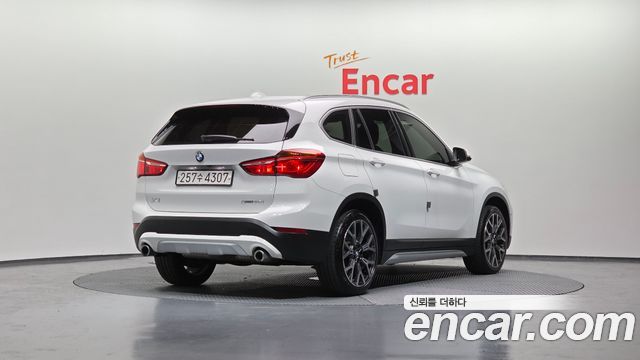 BMW X1 xDrive 20i xLine