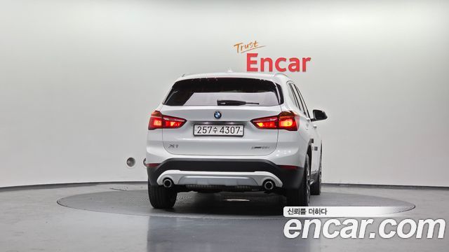 BMW X1 xDrive 20i xLine