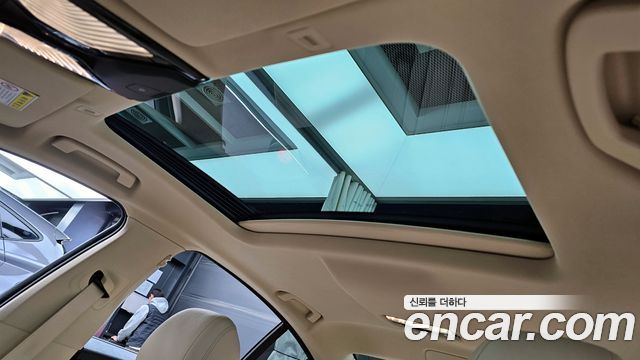 BMW 5-Series 520i Luxury