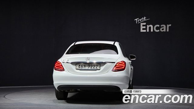 Mercedes-Benz C-Class C200