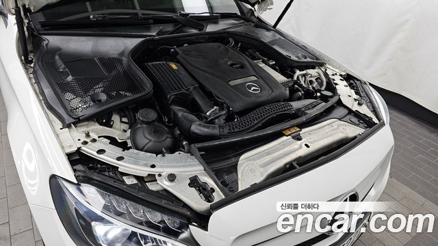 Mercedes-Benz C-Class C200
