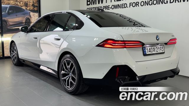 BMW 5-Series 520i M Sport