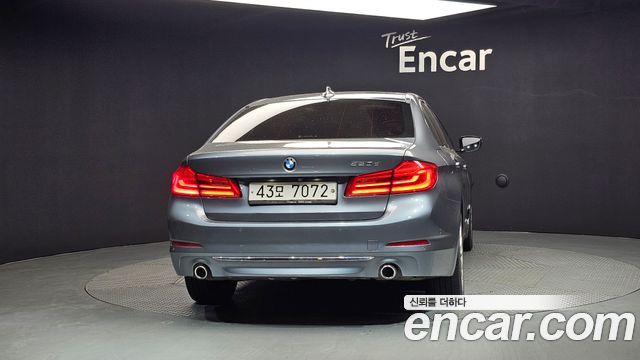 BMW 5-Series 520d Luxury Plus