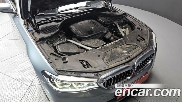 BMW 5-Series 520d Luxury Plus