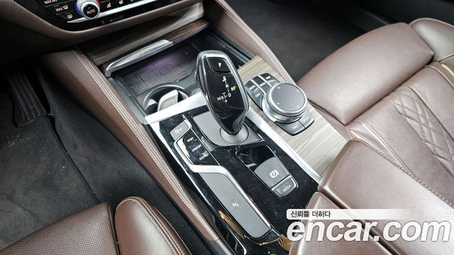 BMW 5-Series 520d Luxury Plus