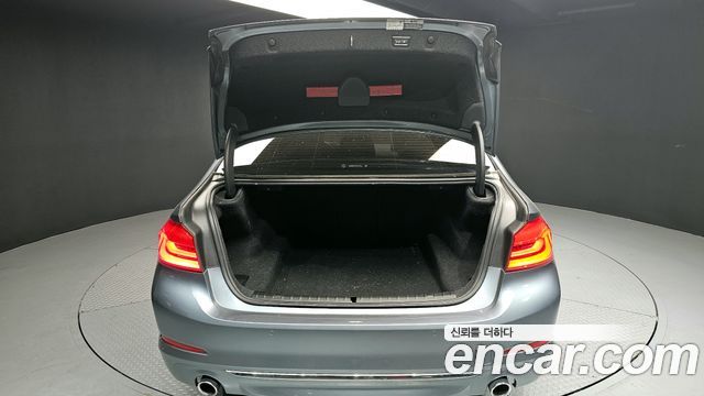 BMW 5-Series 520d Luxury Plus