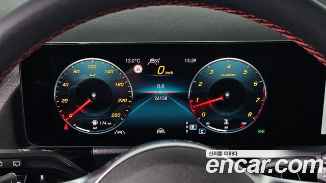 Mercedes-Benz GLA-Class GLA250 4MATIC