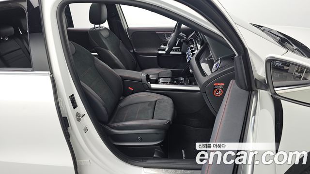 Mercedes-Benz GLA-Class GLA250 4MATIC