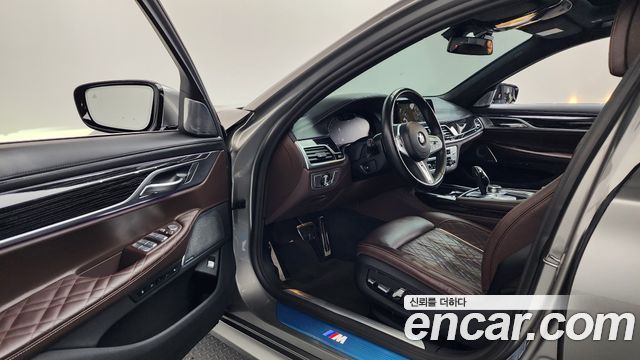 BMW 7-Series 740Li xDrive M Sport Package