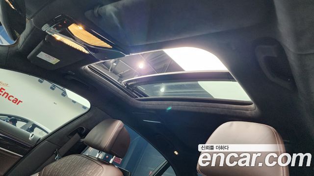 BMW 7-Series 740Li xDrive M Sport Package