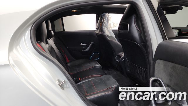 Mercedes-Benz A-Class AMG A45 4MAITC+ Hatchback