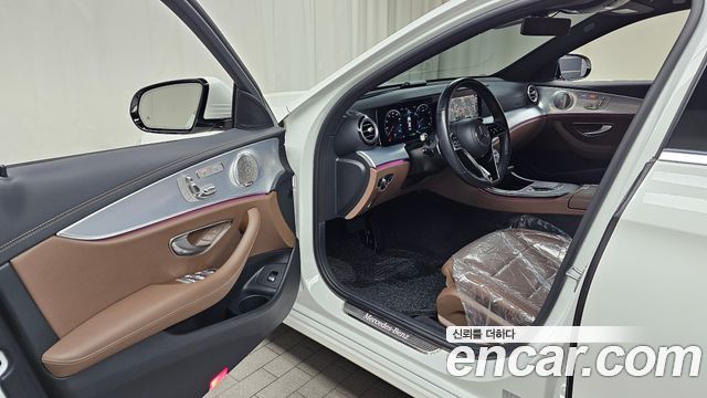 Mercedes-Benz E-Class E350 4MATIC Avantgarde