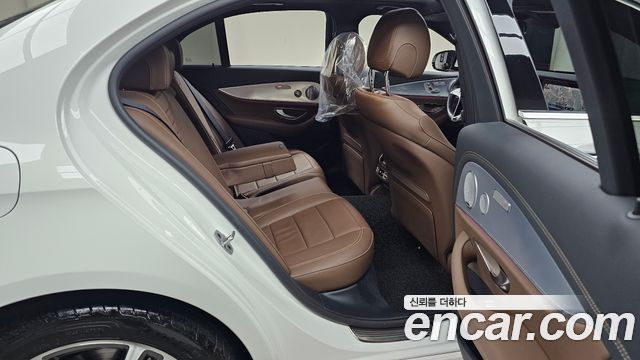 Mercedes-Benz E-Class E350 4MATIC Avantgarde