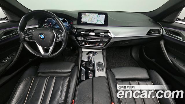 BMW 5-Series 520d xDrive M Sport Package