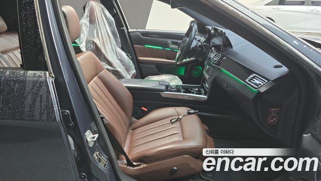 Mercedes-Benz E-Class E220 Bluetec Avantgarde