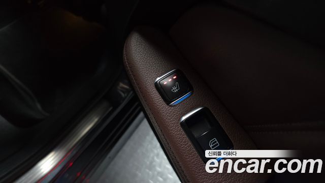 Mercedes-Benz E-Class E220 Bluetec Avantgarde