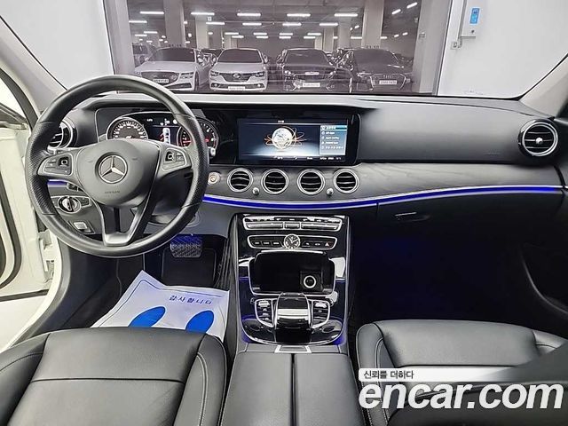 Mercedes-Benz E-Class E220d Avantgarde