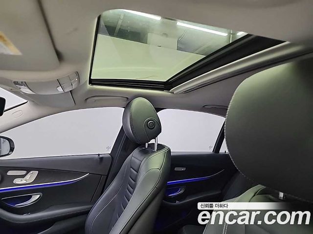 Mercedes-Benz E-Class E220d Avantgarde