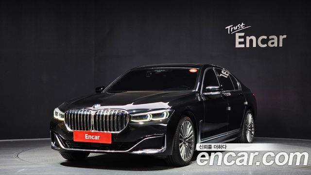 BMW 7-Series 740i Design Pure Excellence