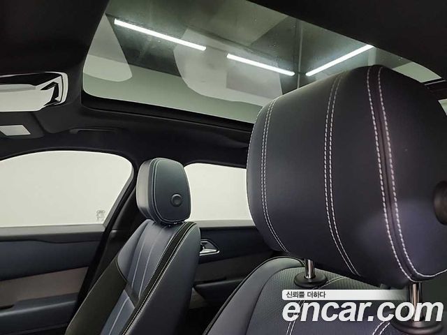 Land Rover Range Rover Velar 3.0 D300 R-Dynamic SE