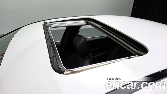 Mercedes-Benz E-Class E300 4MATIC Exclusive
