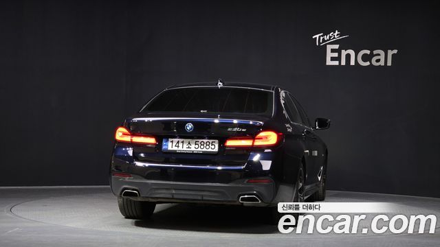 BMW 5-Series 530e M Sport