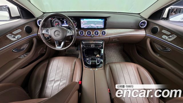 Mercedes-Benz E-Class E220d Exclusive