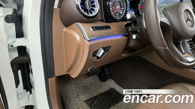 Mercedes-Benz E-Class E220d Exclusive