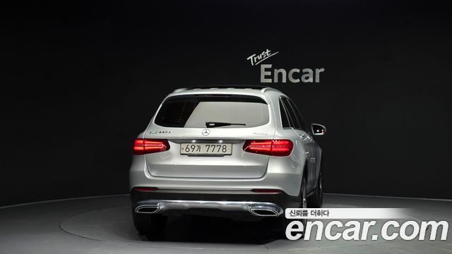 Mercedes-Benz GLC-Class GLC220 d 4MATIC Premium