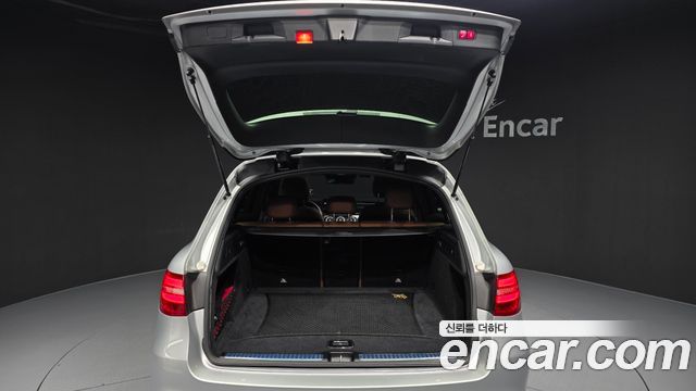Mercedes-Benz GLC-Class GLC220 d 4MATIC Premium