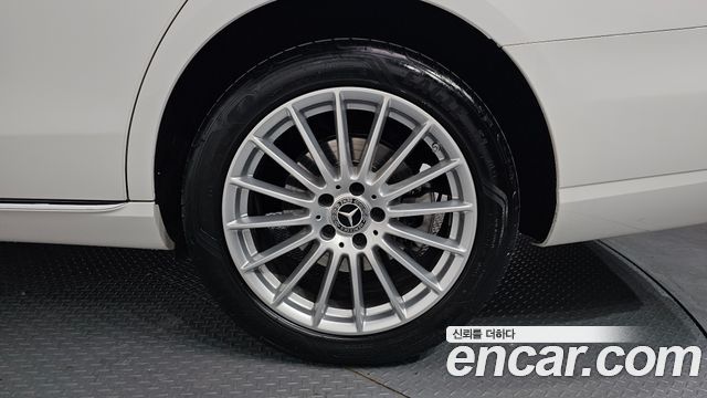 Mercedes-Benz E-Class E250 Exclusive