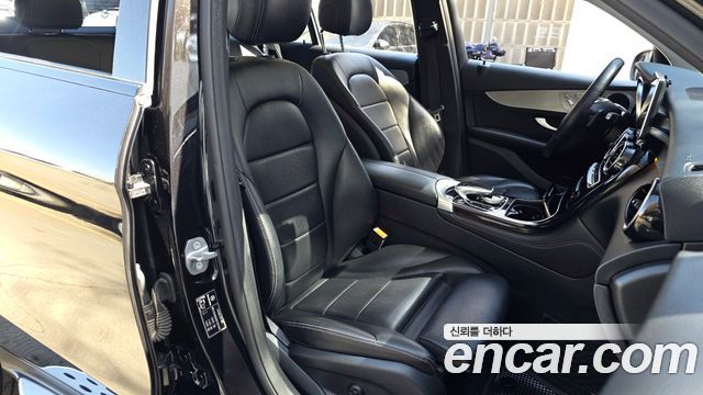 Mercedes-Benz GLC-Class GLC350e 4MATIC Premium