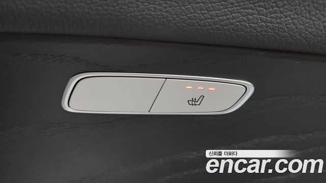 Mercedes-Benz E-Class E220d 4MATIC Avantgarde