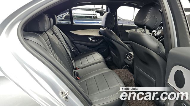 Mercedes-Benz E-Class E250 Avantgarde