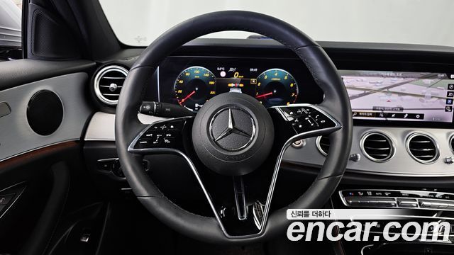 Mercedes-Benz E-Class E250 Avantgarde