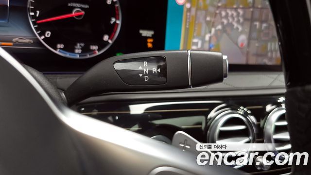 Mercedes-Benz S-Class Maybach S560 4MATIC