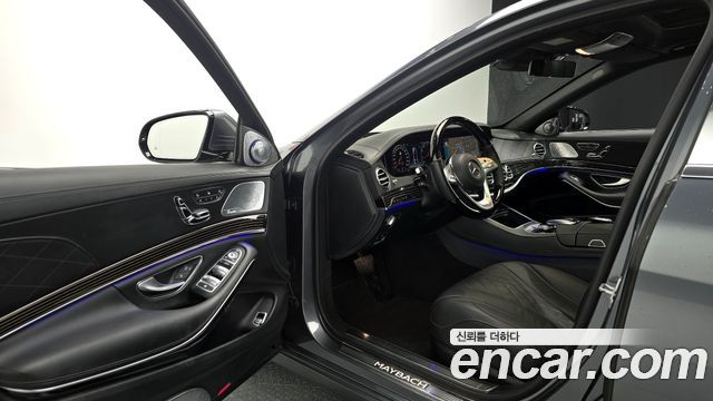 Mercedes-Benz S-Class Maybach S560 4MATIC