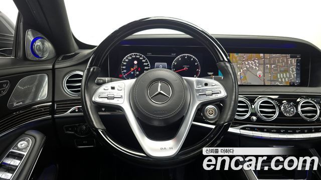 Mercedes-Benz S-Class Maybach S560 4MATIC