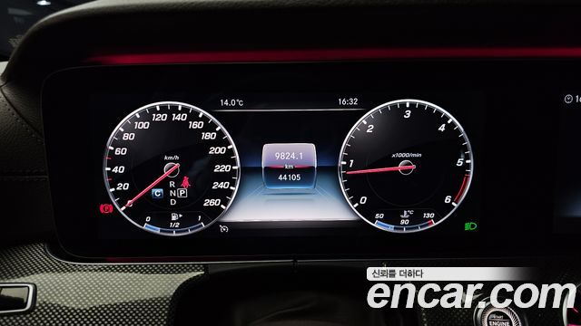 Mercedes-Benz CLS-Class CLS300d AMG Line
