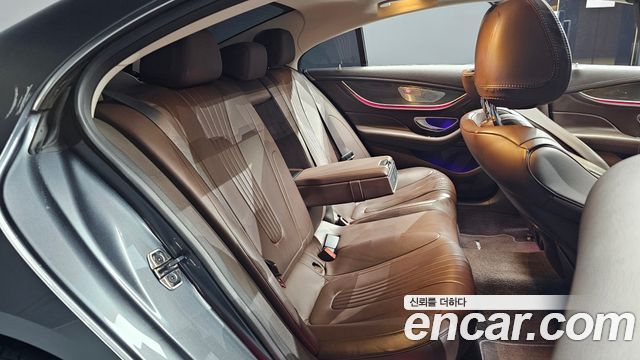 Mercedes-Benz CLS-Class CLS300d AMG Line