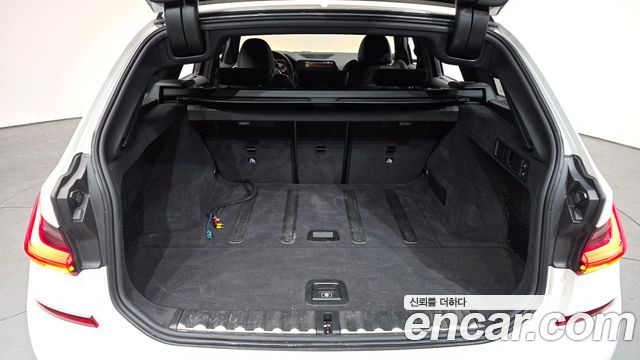 BMW 3-Series 320d Touring M Sport