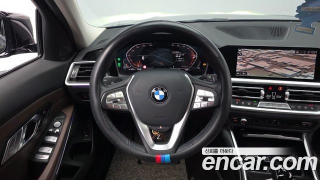 BMW 3-Series 320d Touring Luxury