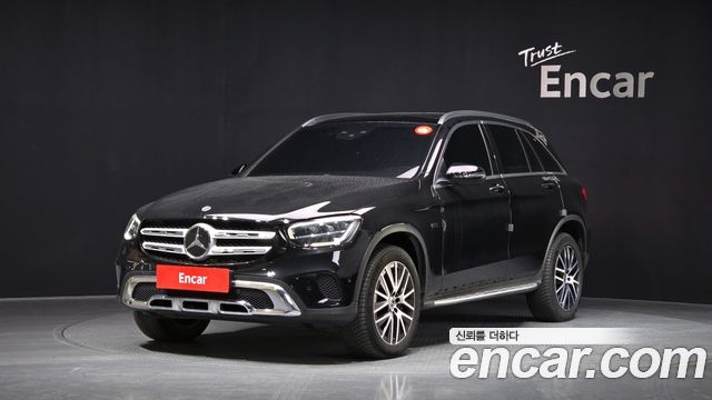 Mercedes-Benz GLC-Class GLC300e 4MATIC