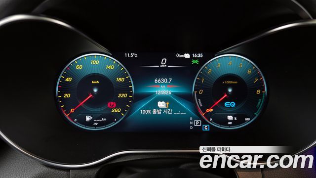 Mercedes-Benz GLC-Class GLC300e 4MATIC