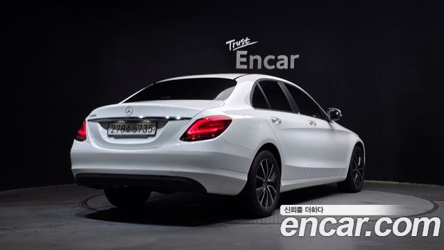 Mercedes-Benz C-Class C200