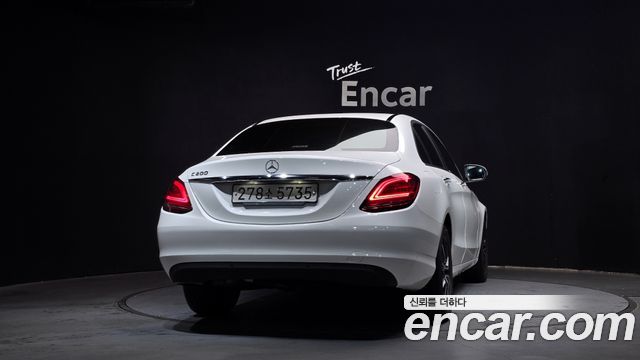 Mercedes-Benz C-Class C200