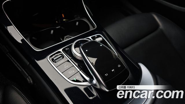 Mercedes-Benz C-Class C200