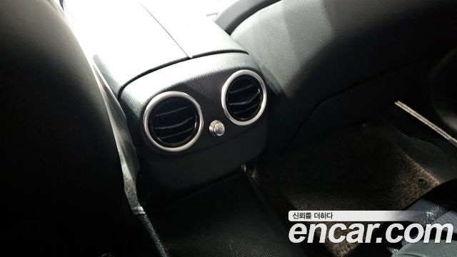 Mercedes-Benz C-Class C200