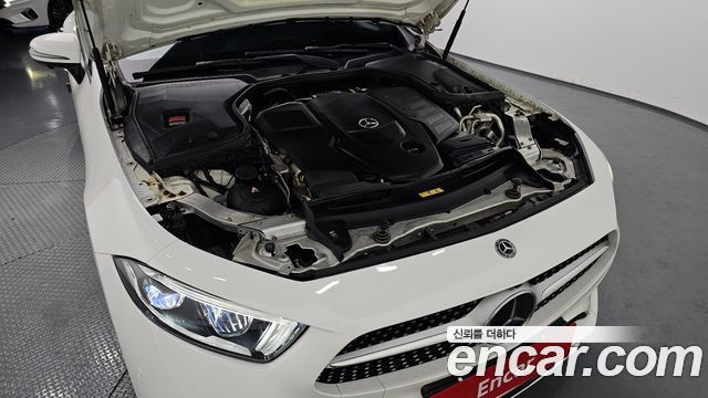 Mercedes-Benz CLS-Class CLS400d 4MATIC AMG Line