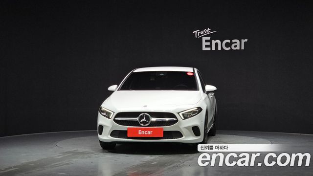 Mercedes-Benz A-Class A220 Hatchback
